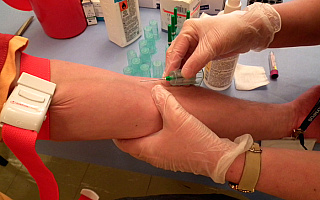 Uczniowie „chemika” wzbogacili bank krwi Uczniowie „chemika” wzbogacili bank krwi